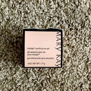 Mary Kay indulge soothing eye gel